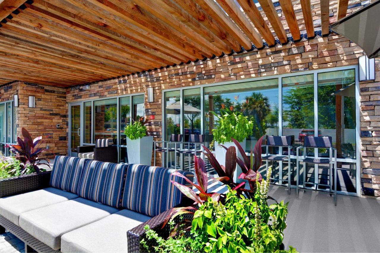 Towneplace Suites By Marriott Jacksonville East Eksteriør billede