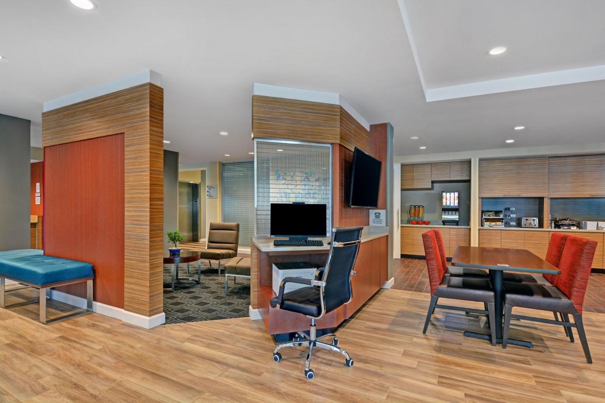 Towneplace Suites By Marriott Jacksonville East Eksteriør billede